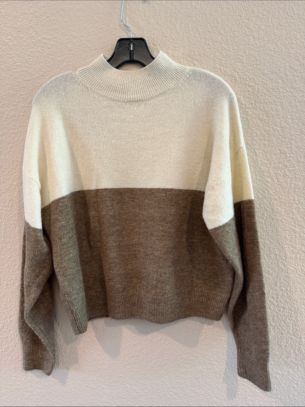 H&M Cream and Brown Colorblock Mock Neck Sweater